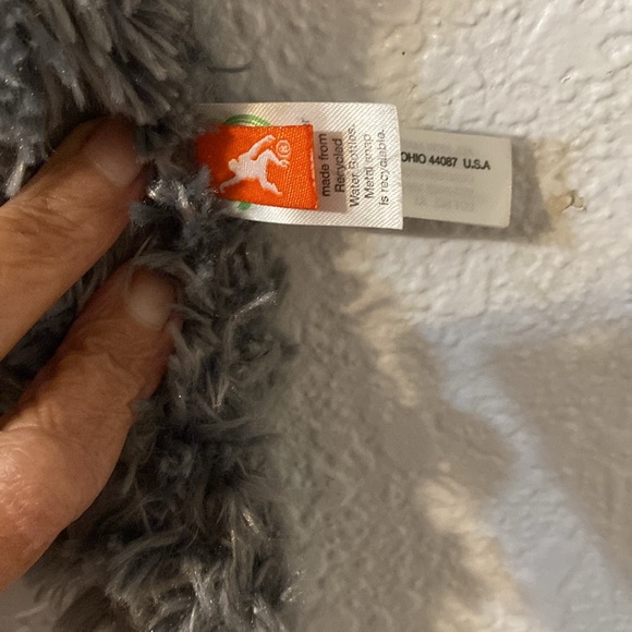 Sloth Hugging Plush Animal - Picture 7 of 7